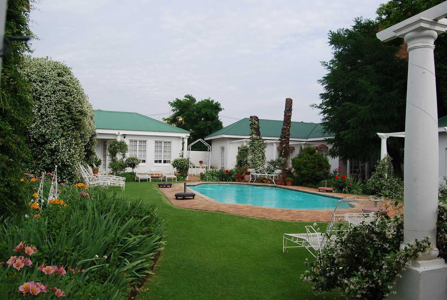 A Tapestry Garden Guest House 30/36