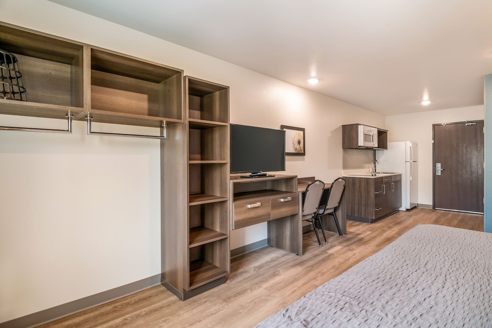 WoodSpring Suites Broomfield - Westminster 55/63