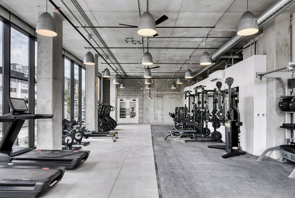 Placemakr Salt Lake City Downtown, Apartments by Hilton 24/50