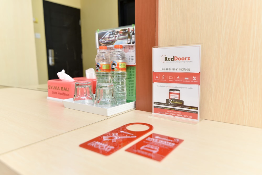 Reddoorz Plus Near Mall Bali Galeria 2 7/35