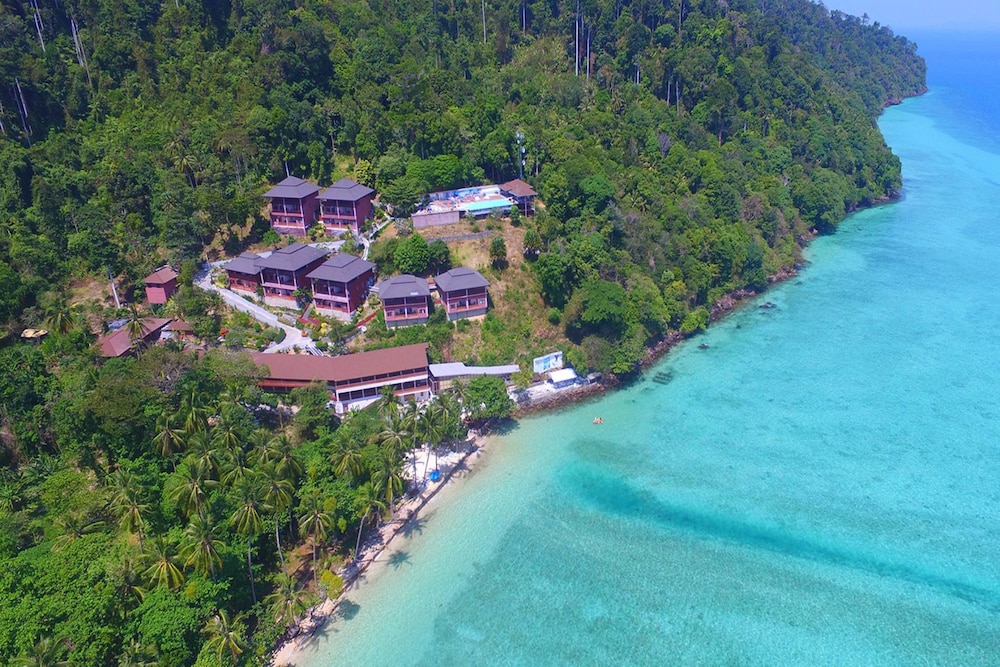 Koh Ngai Cliff Beach Resort 54/61