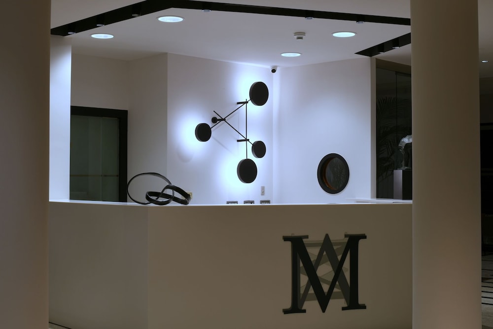 Aparthotel Milenij 4/40