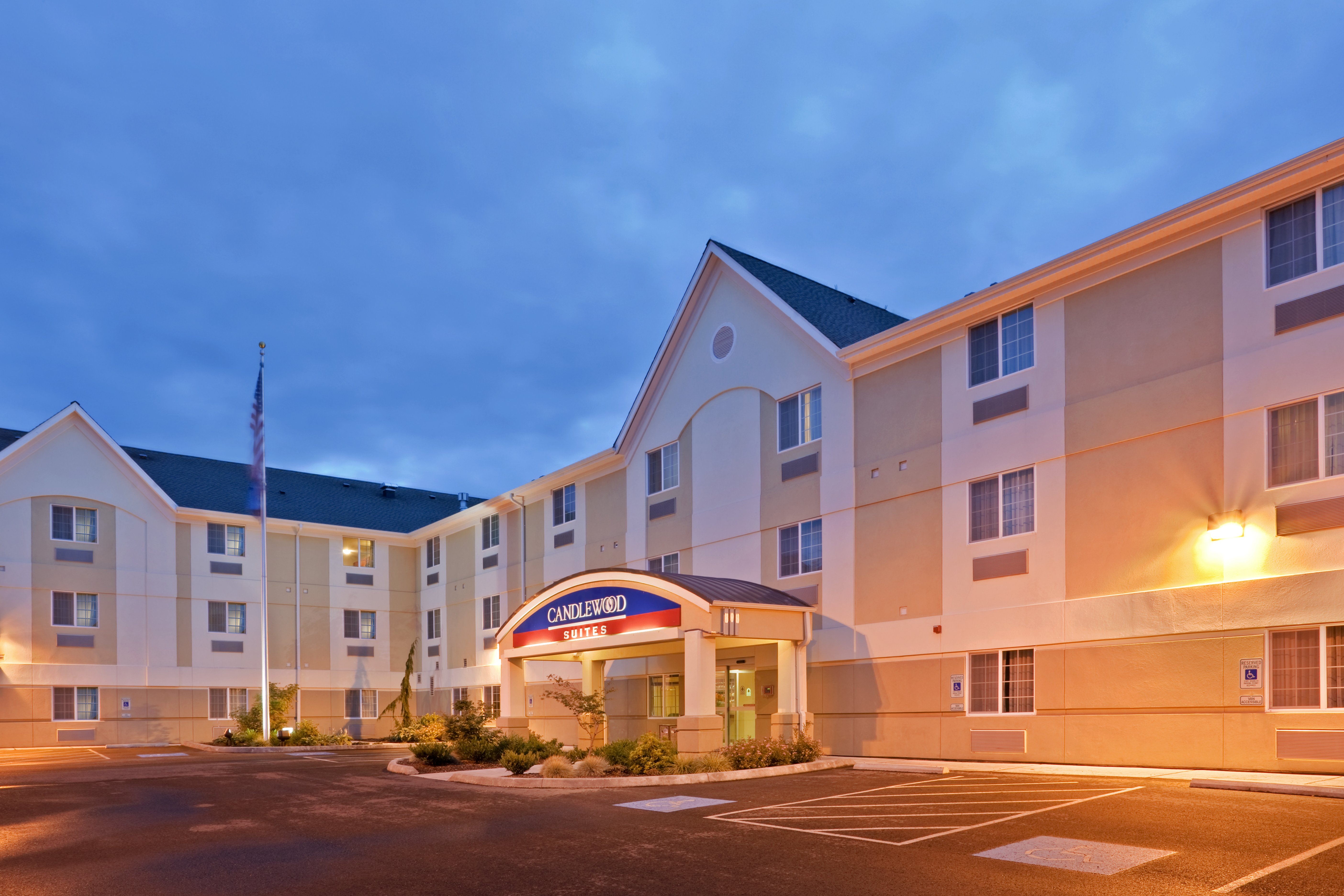 Candlewood Suites Oak Harbor 47/47