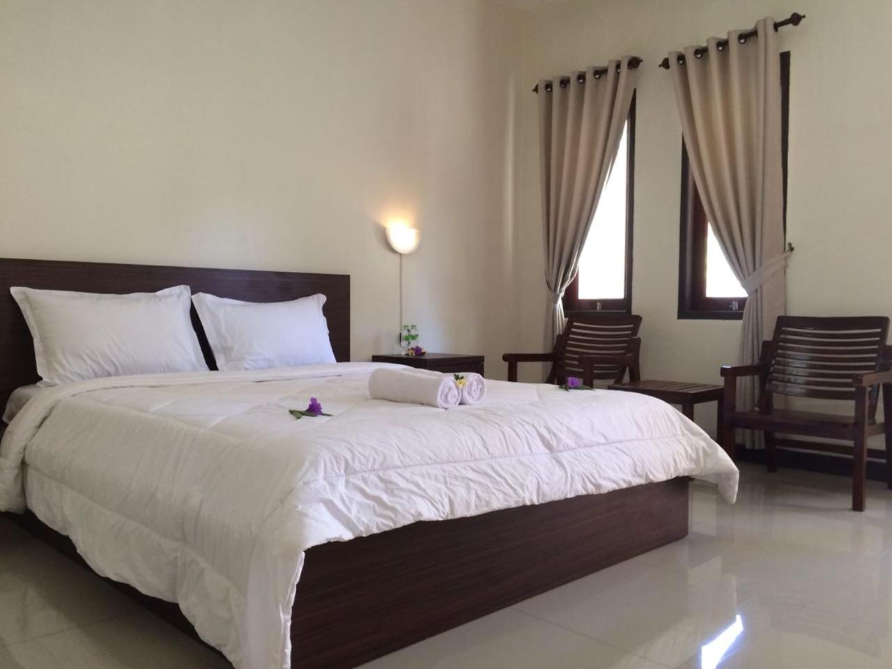 غرفة قياسية بسرير مزدوج، D' Batur Hotel 5/10