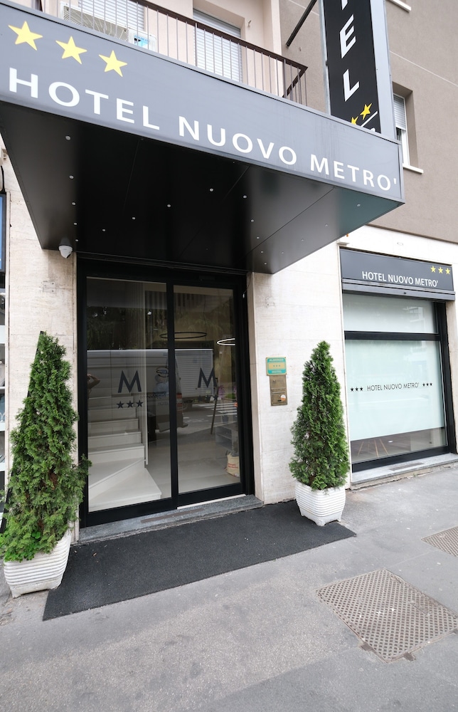 Hotel Nuovo Metro 1/27