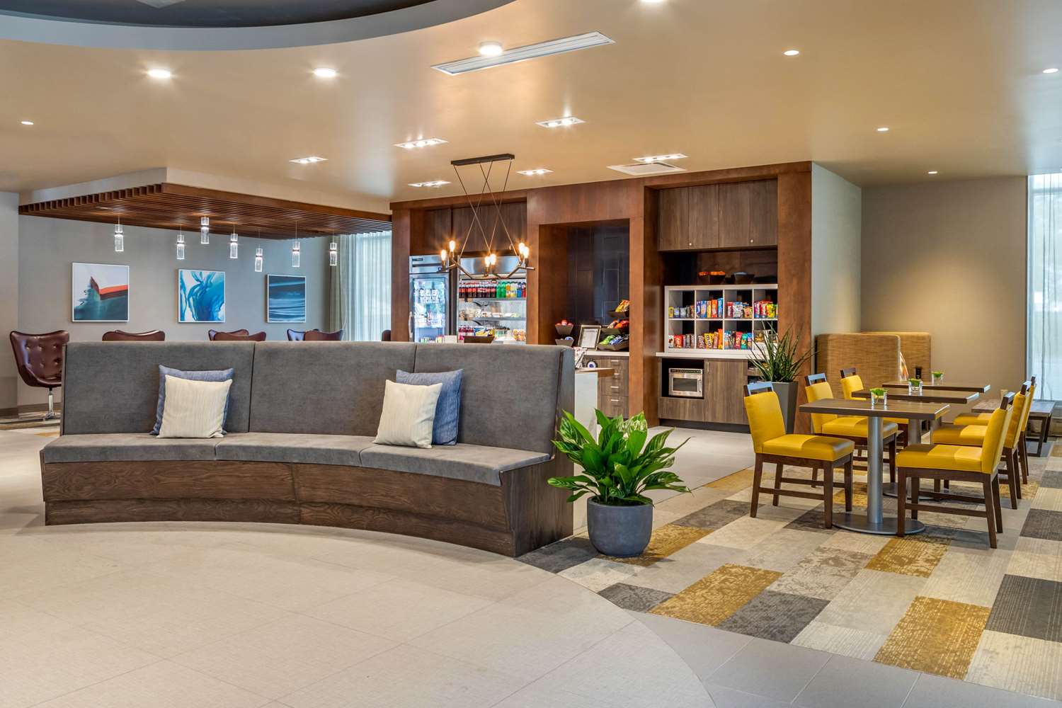 Cambria Hotel Milwaukee Downtown 28/56