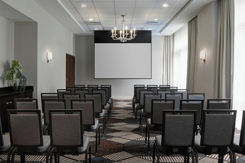 Hotel Tonnelle New Orleans, A Tribute Portfolio Hotel By Marriott 40/49