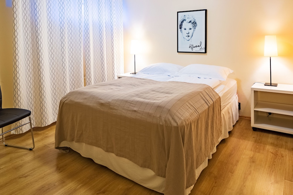 Guesthouse Sunna 33/60