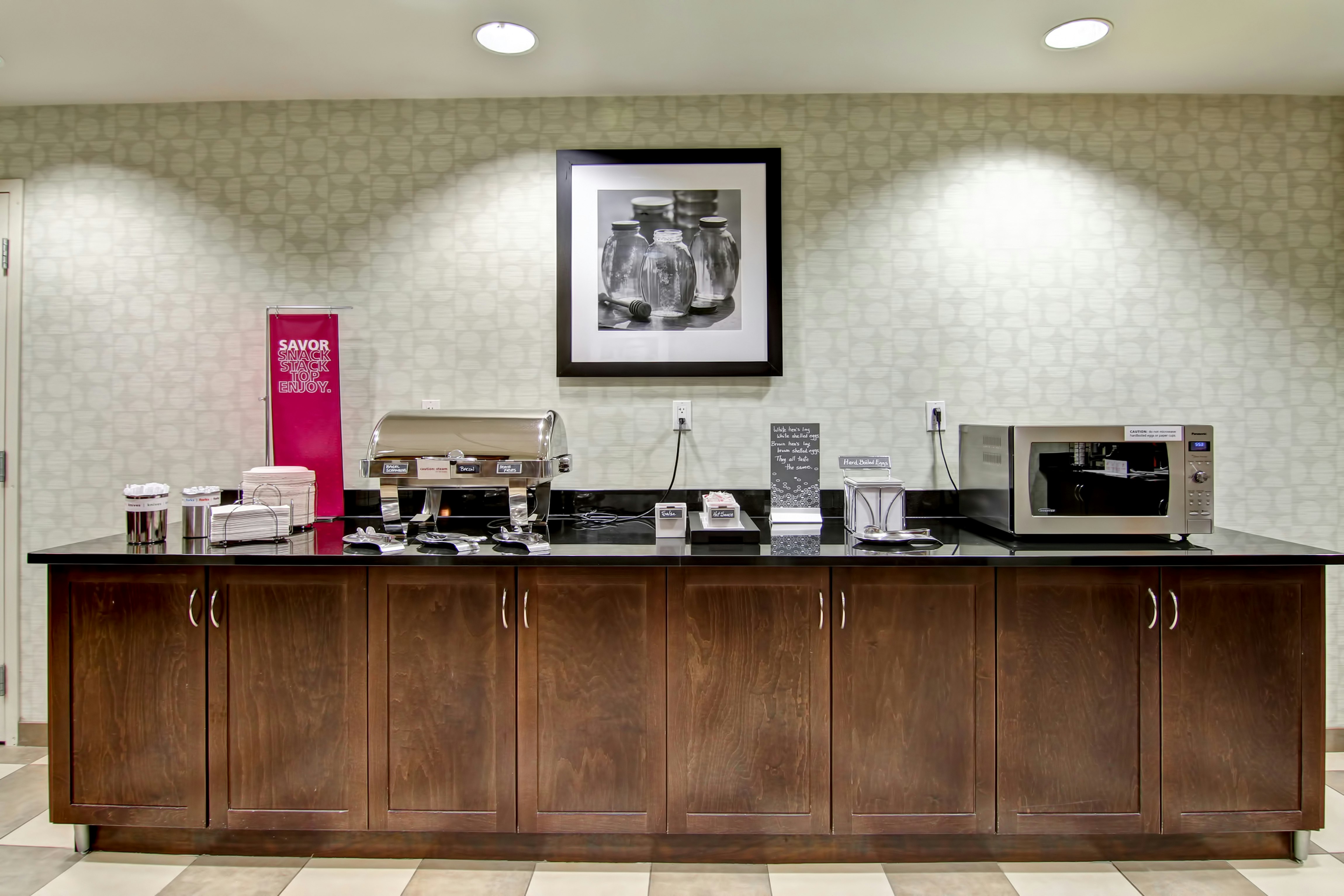 Hampton Inn Suites By Hilton Red Deer 7/38