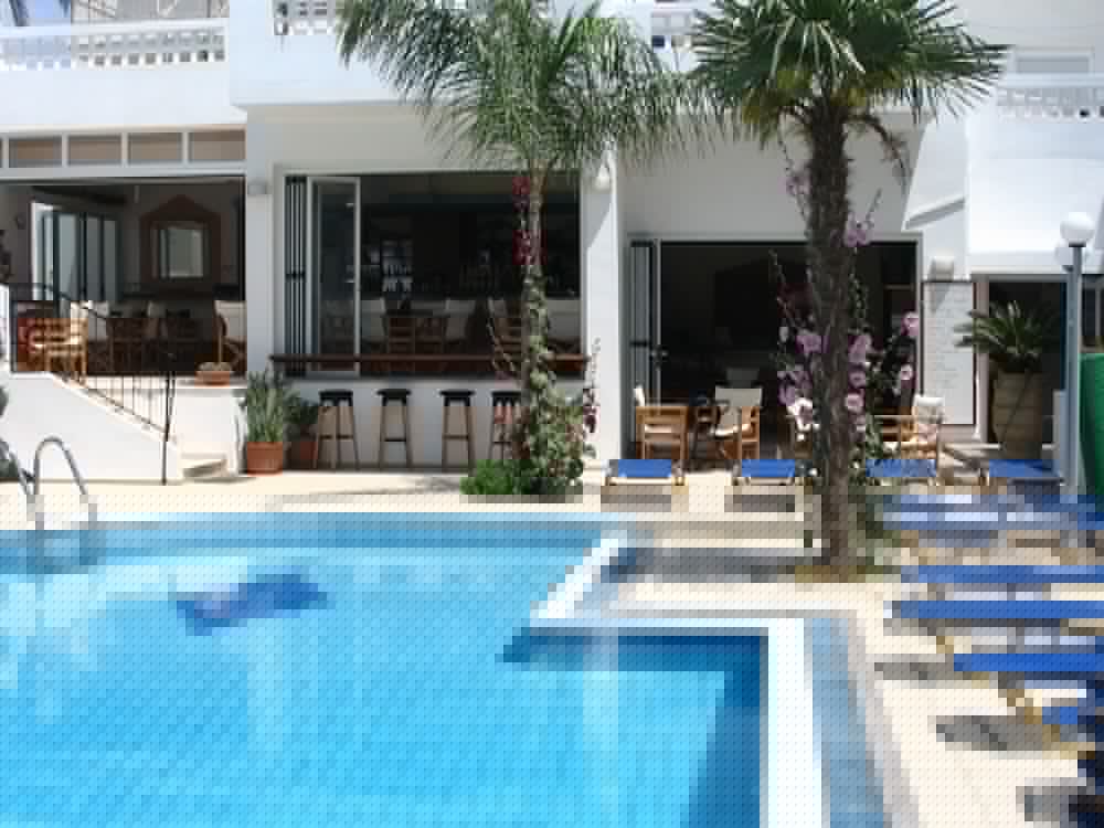 Emerald Studios Malia 19/23