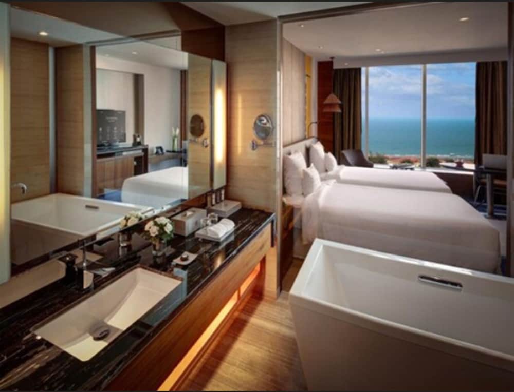 Pullman Vung Tau 47/73