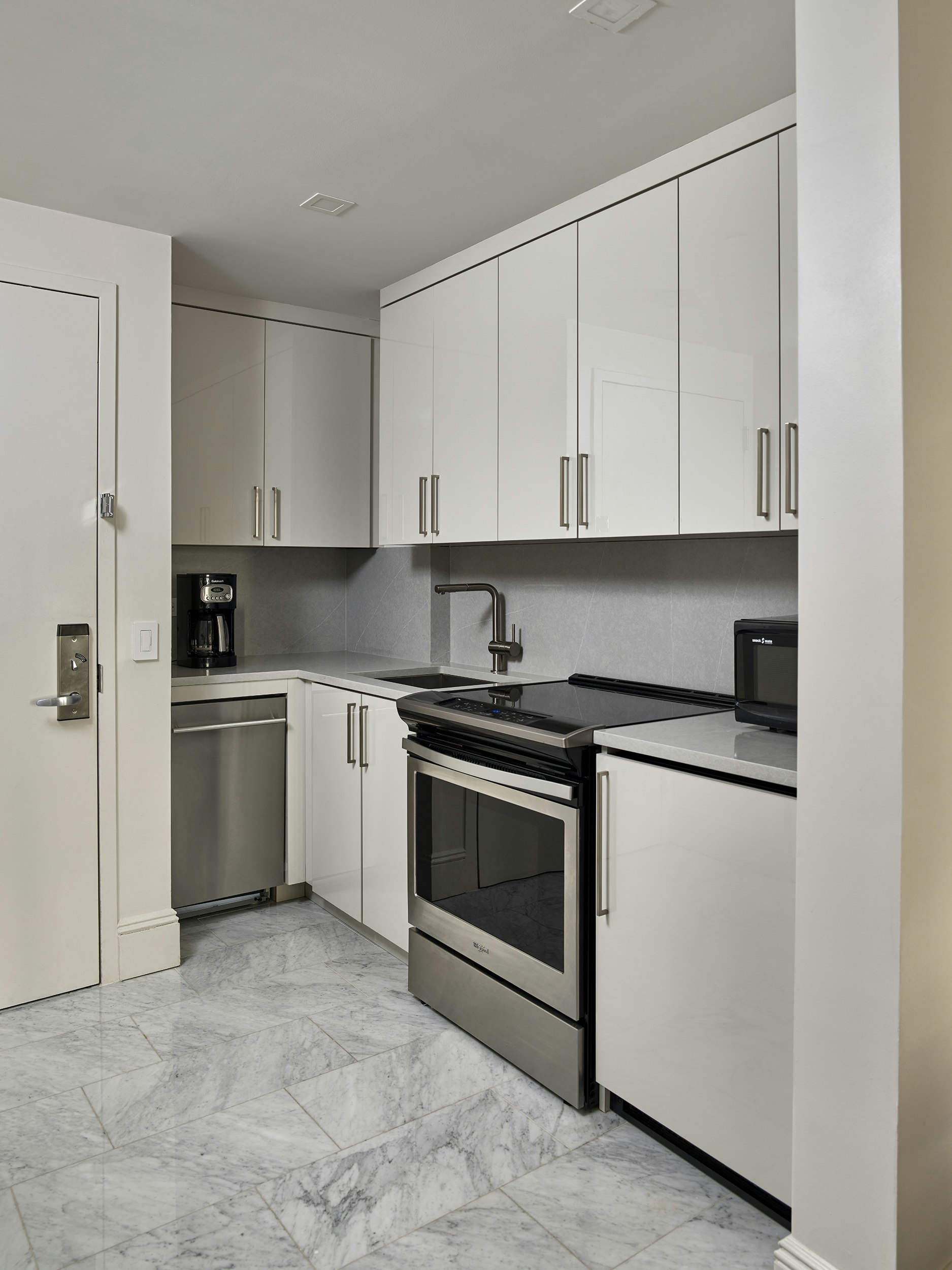 1 BEDROOM, PLATINUM, SUITE