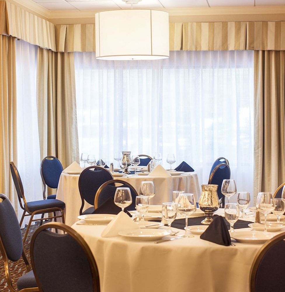 Holiday Inn Hartford Downtown Area 17/19