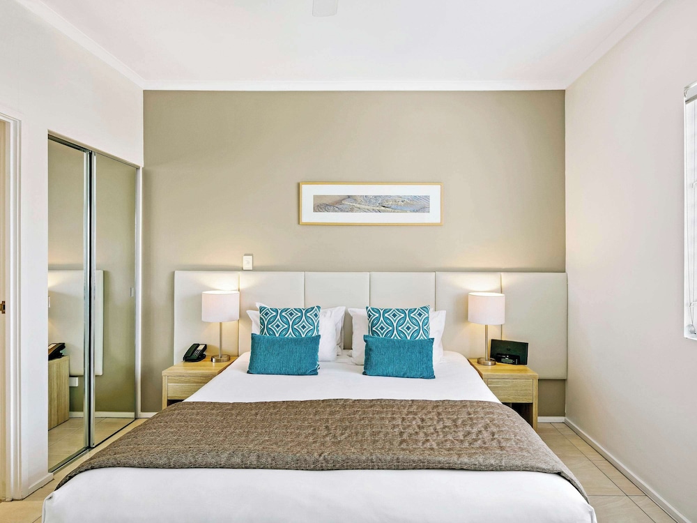 Mantra Portsea Port Douglas 17/62