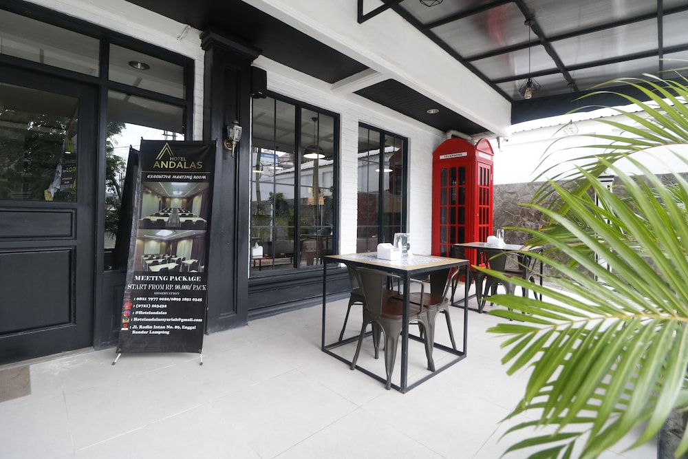 Reddoorz Plus @ Jalan Raden Intan Lampung 32/40