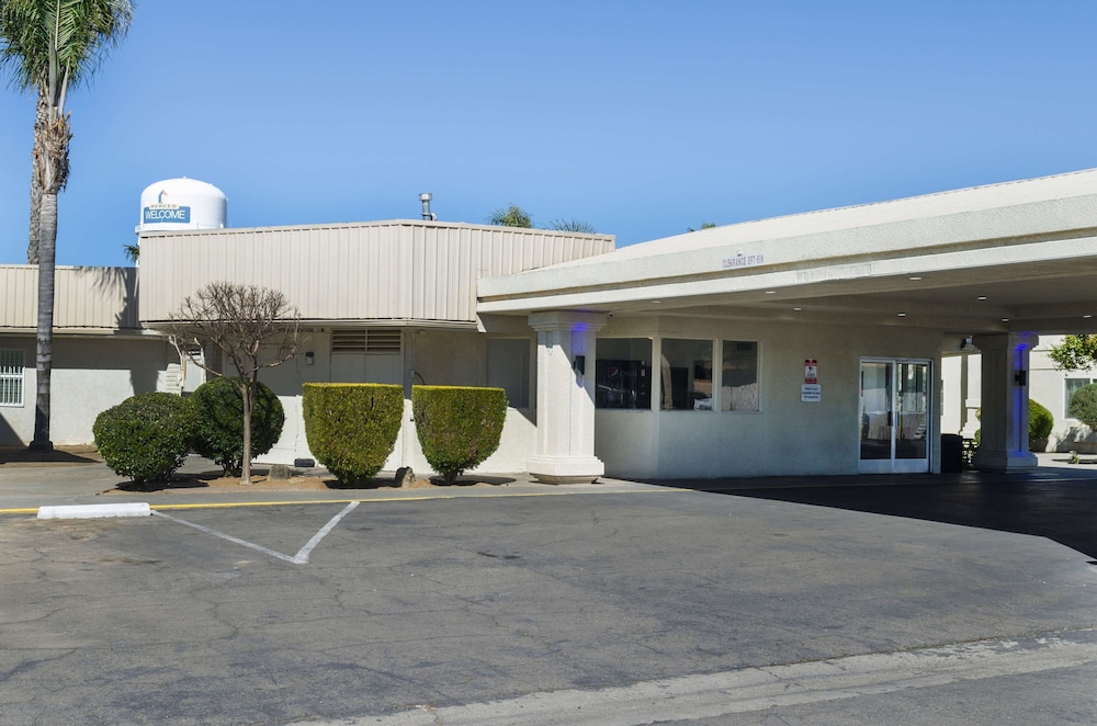 Ramada by Wyndham Merced 43/57