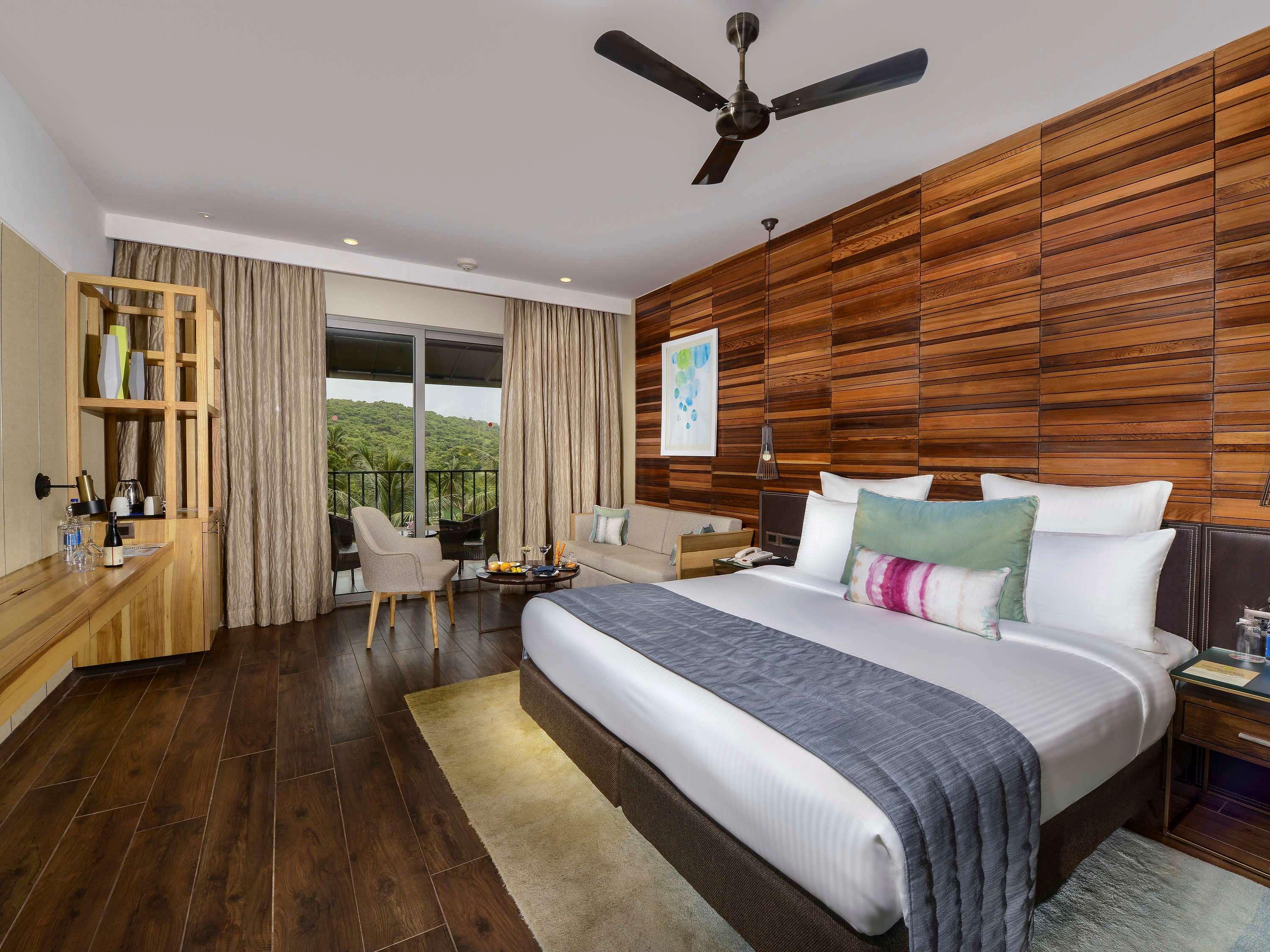 Spa, Luxury, Twin Beds