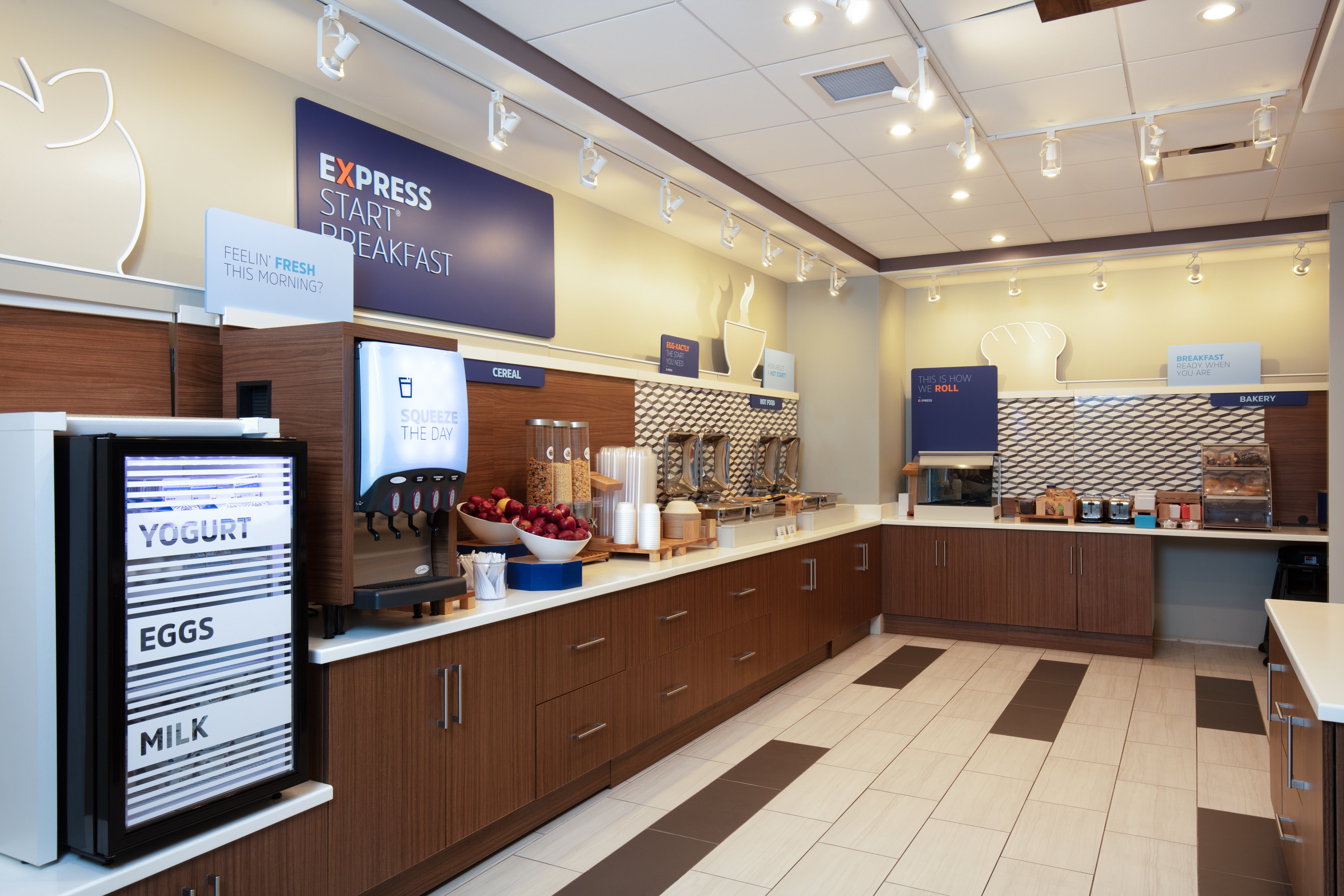 Holiday Inn Express & Suites Beloit 6/38