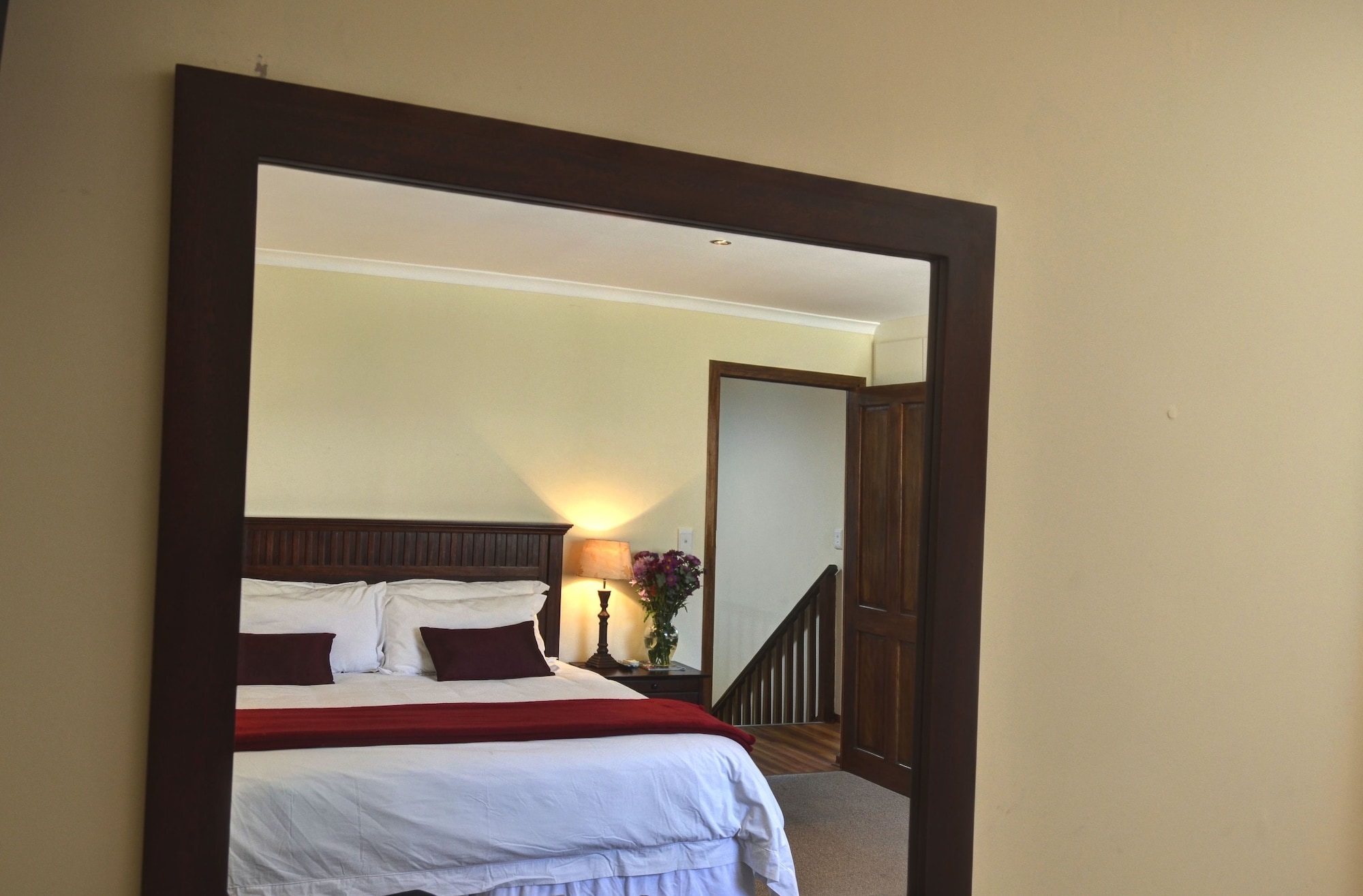غرفة ديلوكس بسرير كينج، Sundown Manor Guest House 3/5