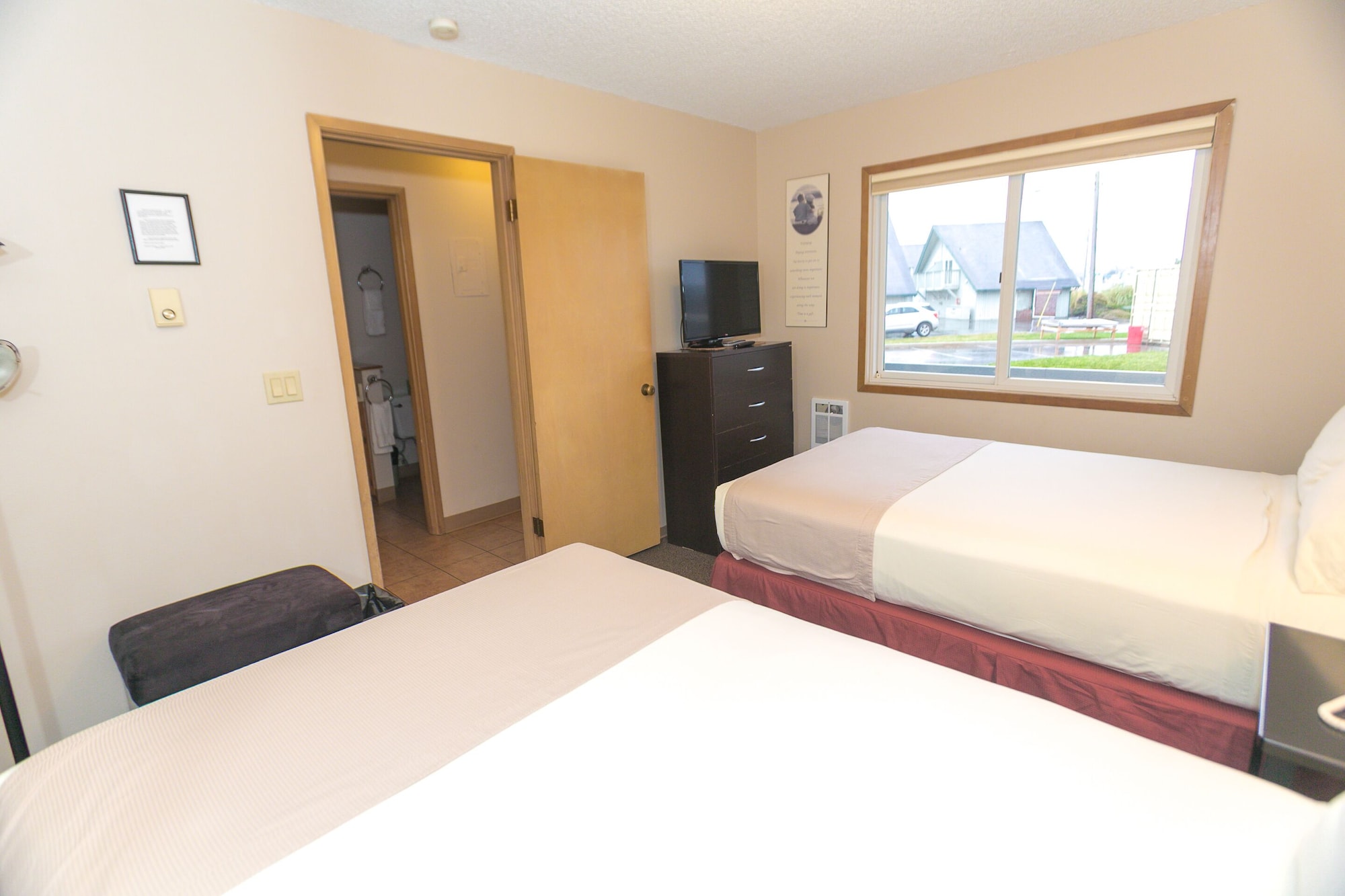 1 Bedroom, Signature, 2 Double Beds, Pool View, Sofa, Kitchen
