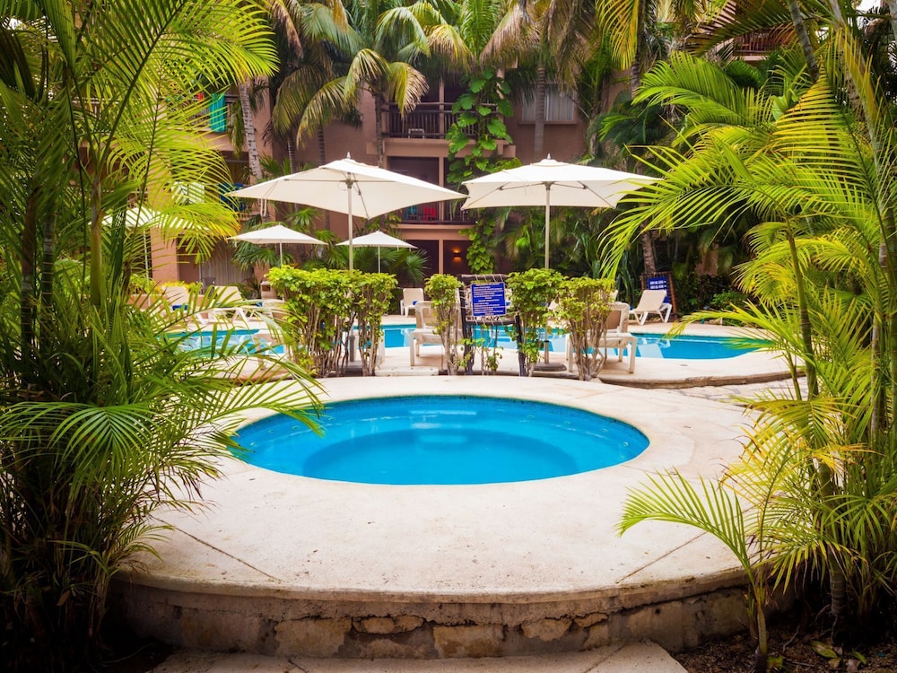 Tukan Hotel Playa del Carmen 55/65