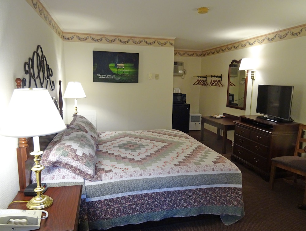 Amish Country Motel 23/52