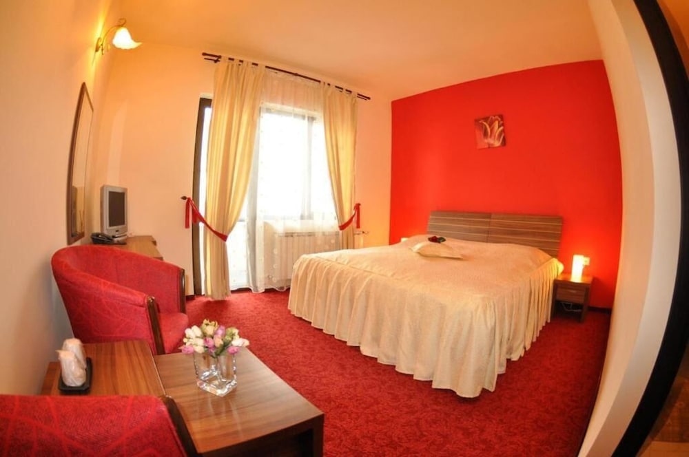 Hotel Gema 10/35