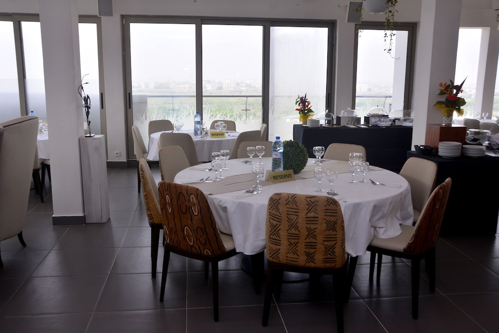 Home Residence Hotel 15/18