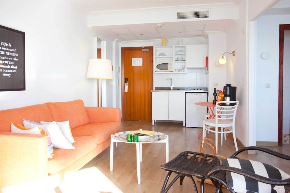 Palma Beach Hotel Apt 25/34