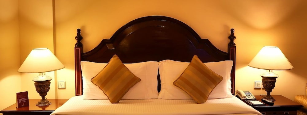The Residency Towers Chennai 16/38