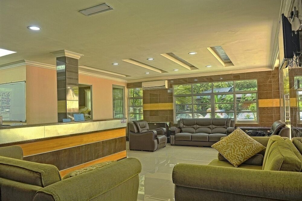 Penarak Bamboo Beach Motel 24/43