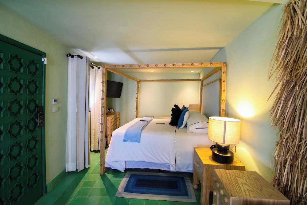 William Hotel Boutique 33/86