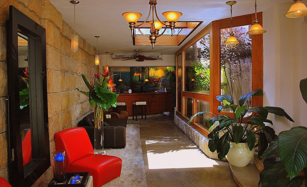 Acacia Boutique Hotel 9/75