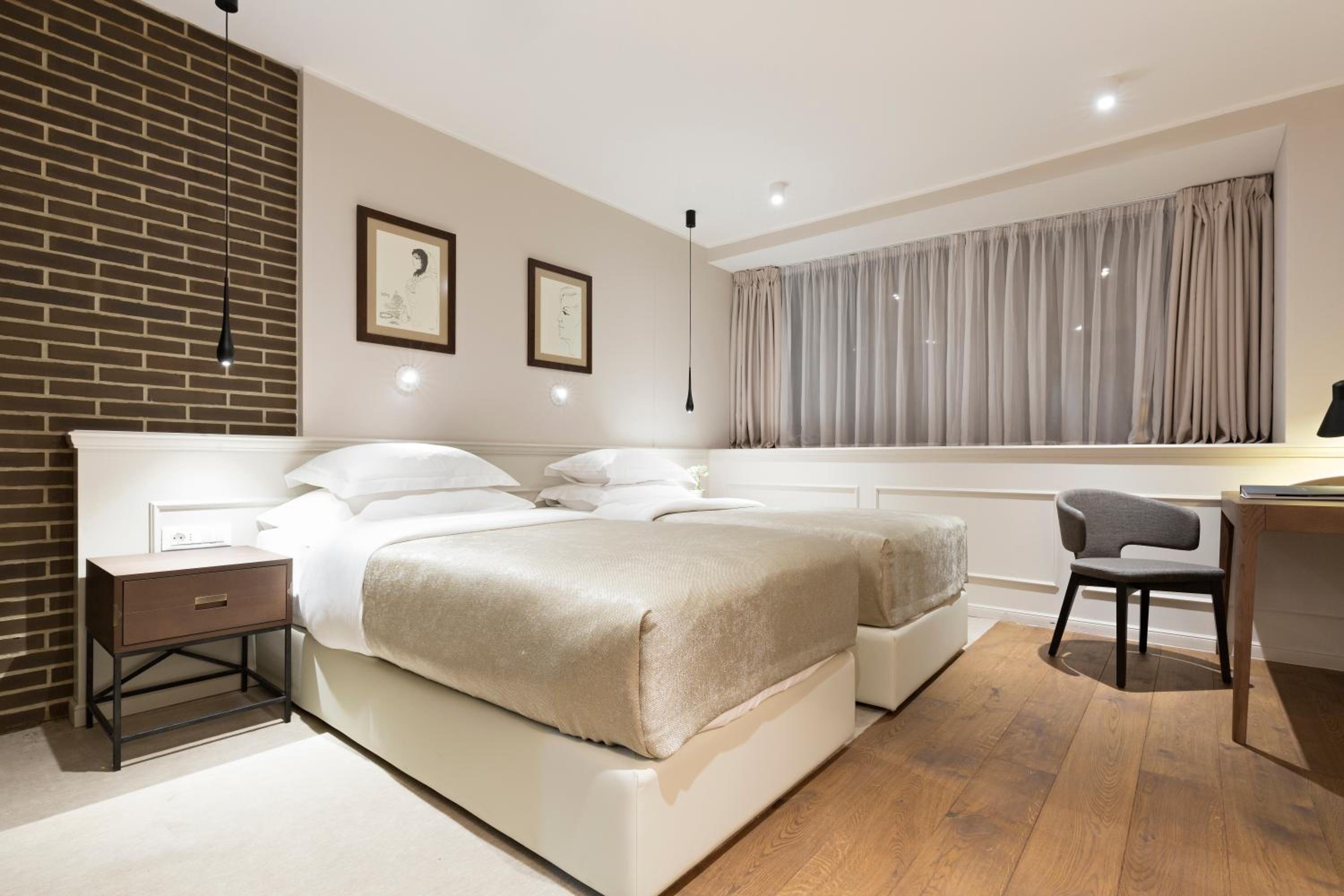 Room at Envoy Hotel Belgrade, BELGRADE