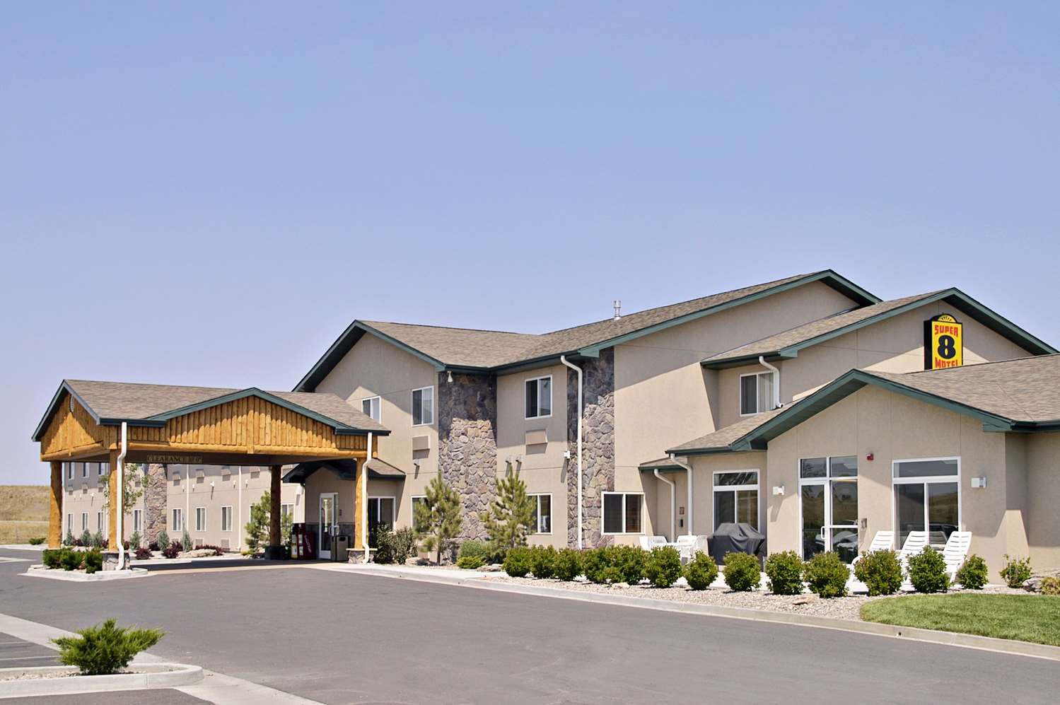 Super 8 By Wyndham Wheatland Wyoming 2/24
