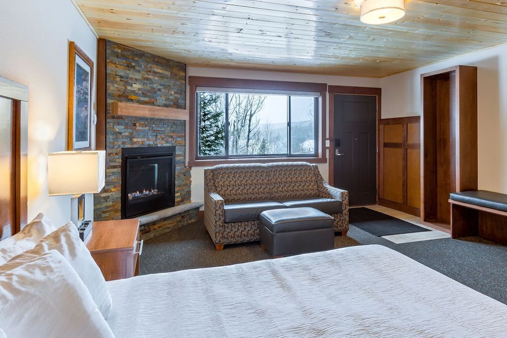 Eagle Ridge Resort 26/44
