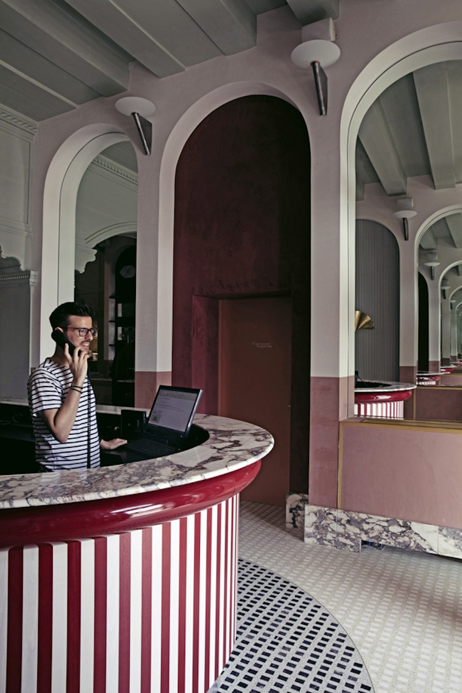 Il Palazzo Experimental 3/50