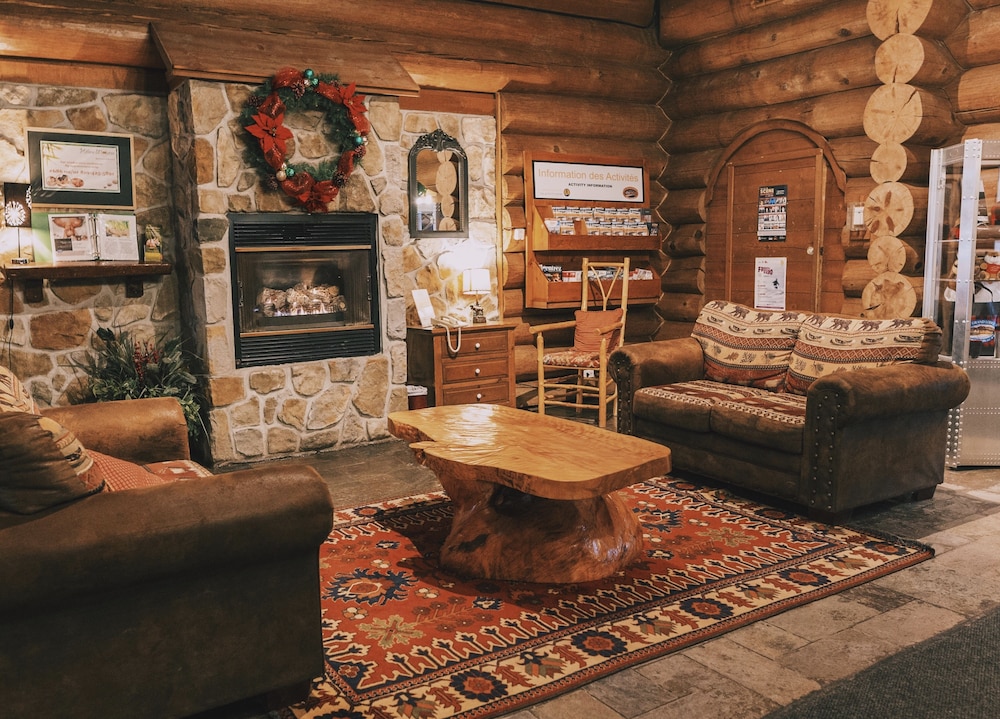 LE GRAND LODGE MONT-TREMBLANT 44/69
