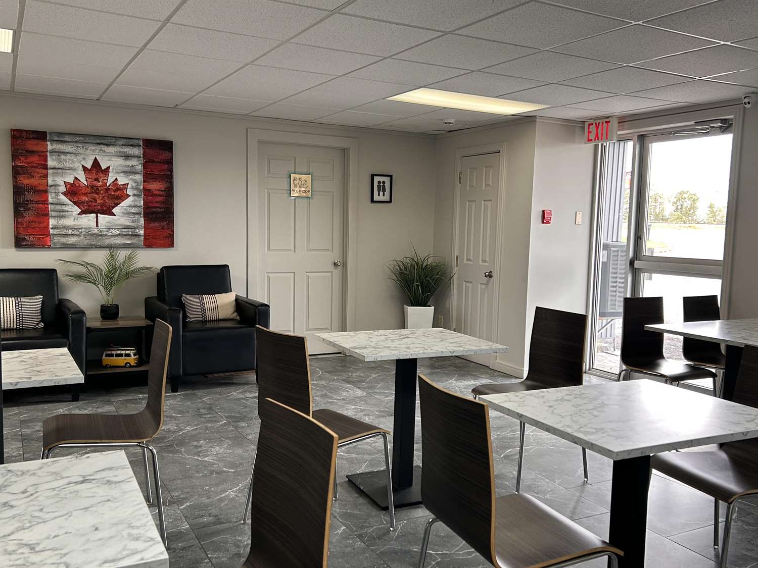 SureStay by Best Western Kapuskasing 2/4