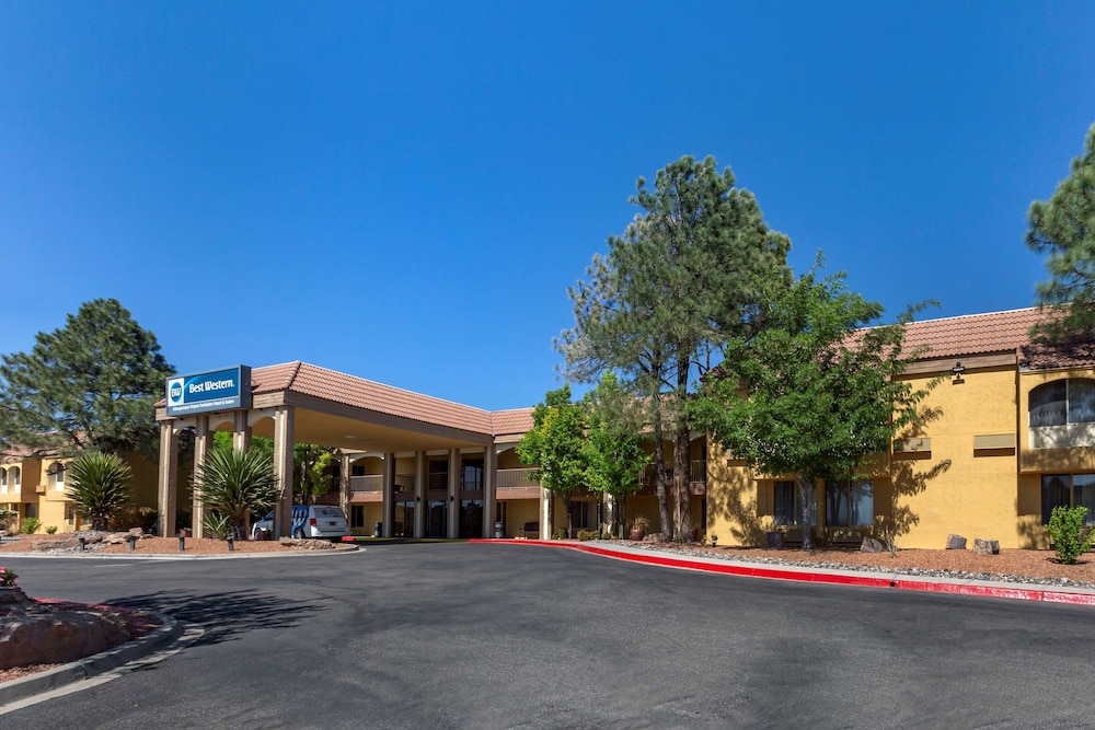 Best Western Airport Albuquerque Inn Suites Hotel & Suites 1/40