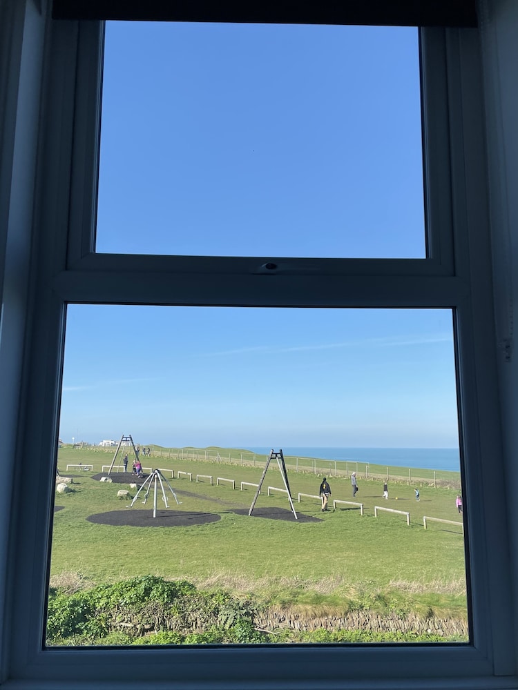 Breakers Lodge - Hostel 35/65