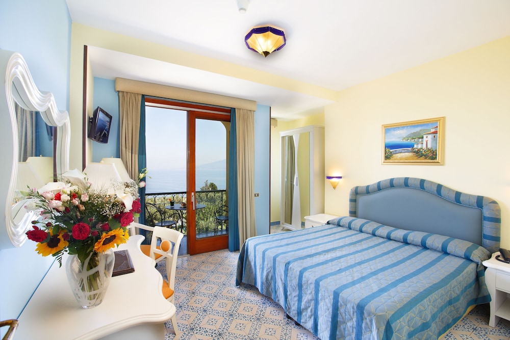 Johanna Park Hotel 18/47