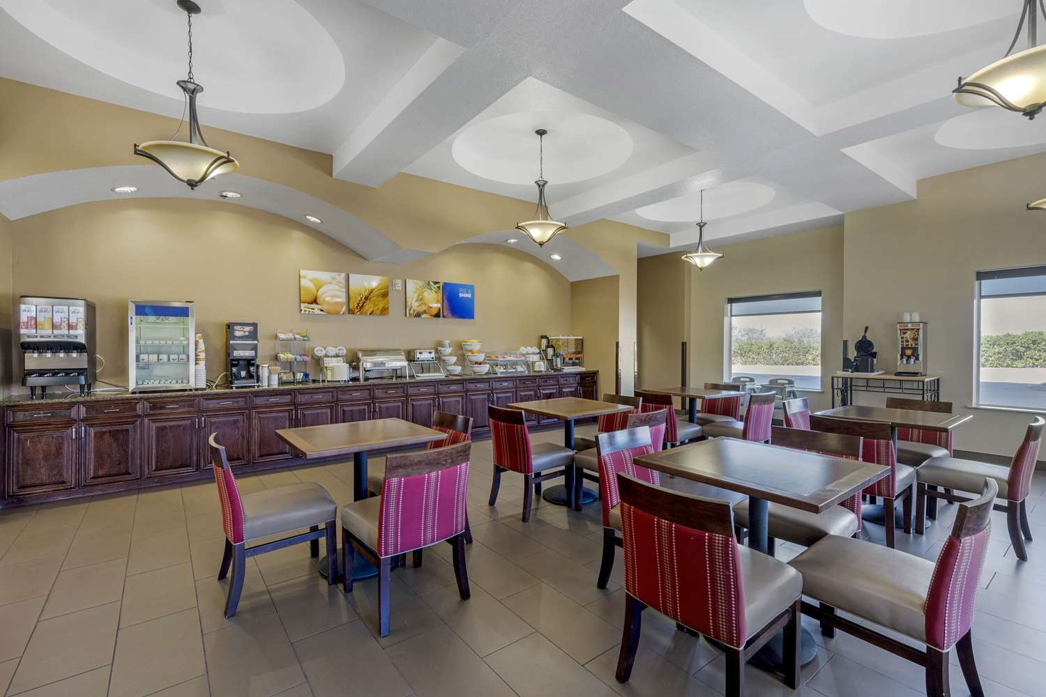 Comfort Suites Benbrook - Fort Worth Southwest 17/23