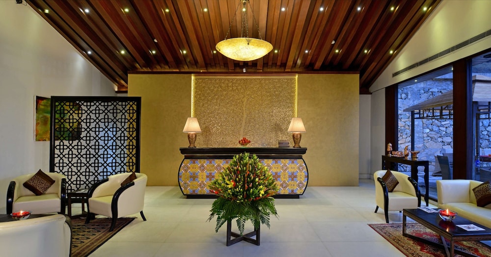 Golden Tulip Srinagar 13/48