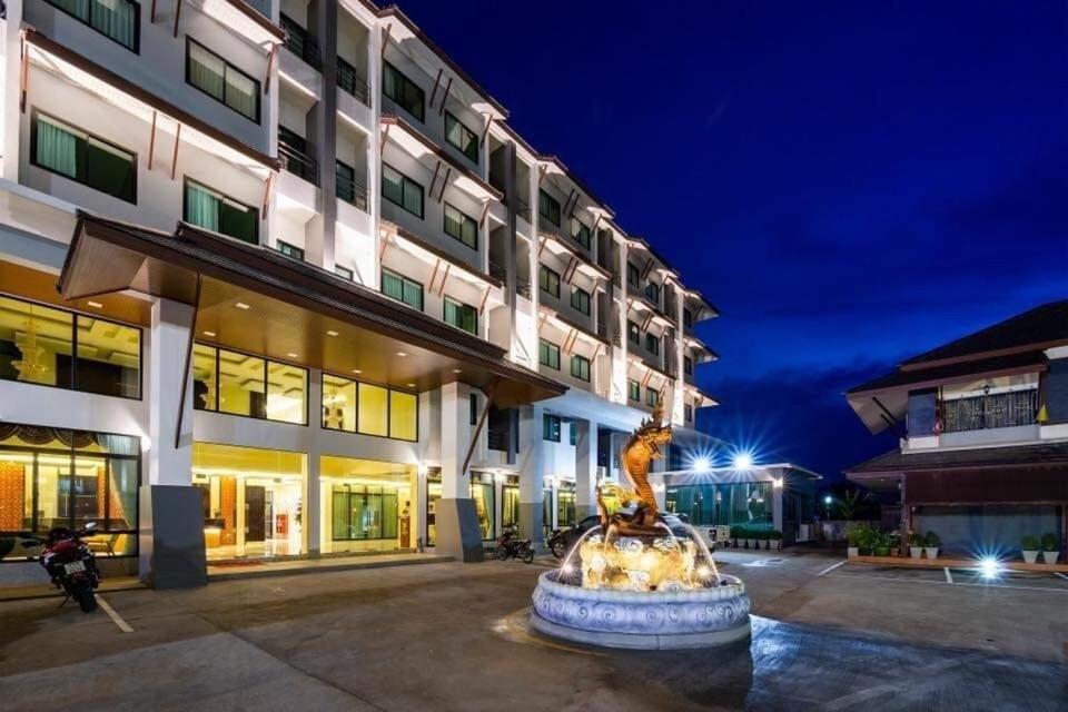 Capital O 900 Pura Nakhon Hotel 5/47