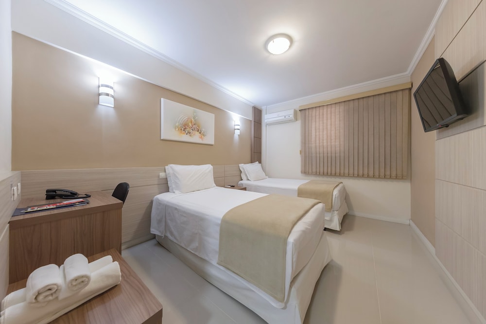 Thomasi Hotel Londrina 8/36