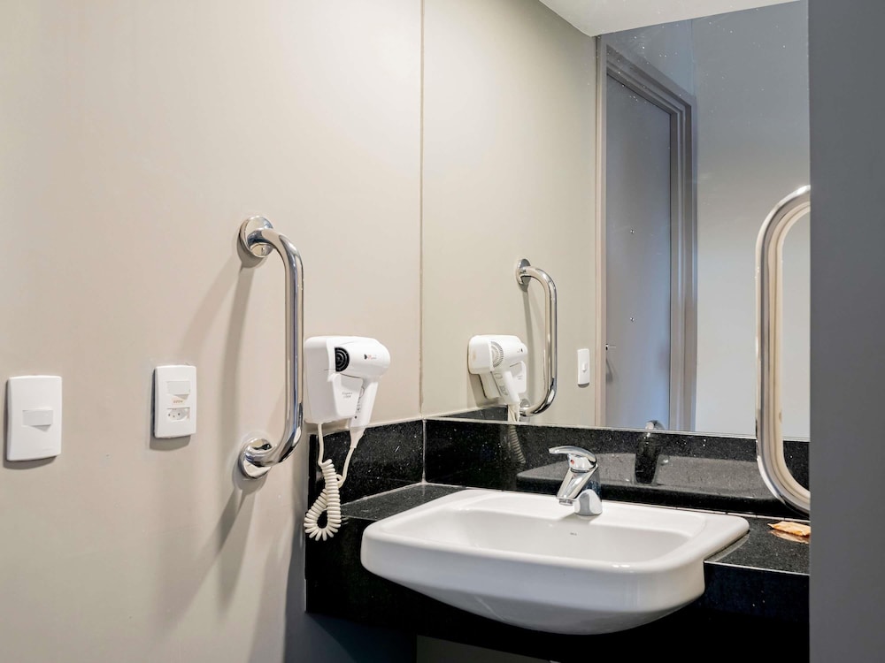 Ibis Piracicaba 69/69