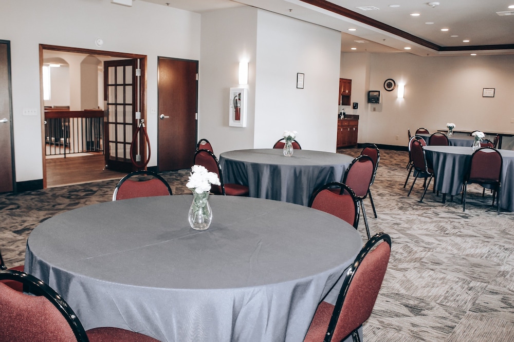 Holiday Inn Express Hotel And Suites Weatherford 29/41