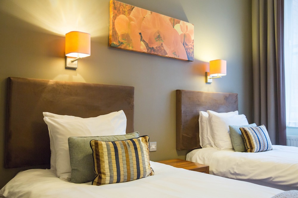 Met Hotel Leeds 44/71