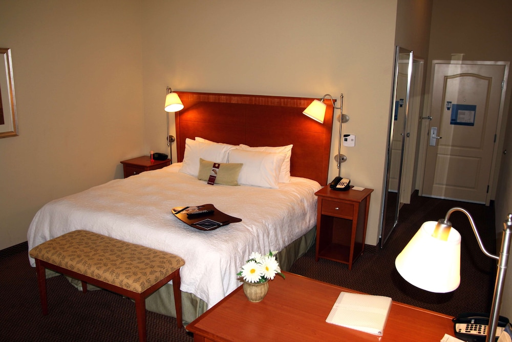 Hampton Inn Clinton, OK 14/34